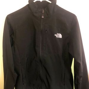 Black The North Face shell jacket